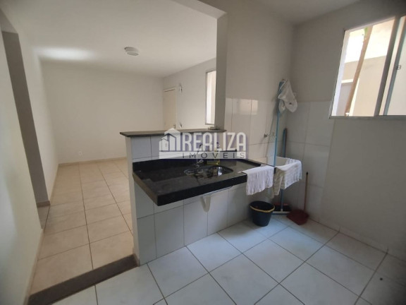Apartamento com 2 Quartos à Venda, 50 m² em Conjunto Pontal - Uberaba