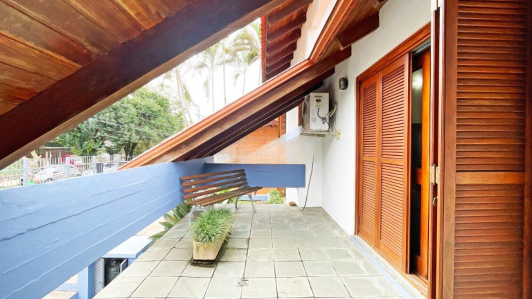 Imagem Casa com 3 Quartos à Venda, 389 m² em Boa Vista - Porto Alegre