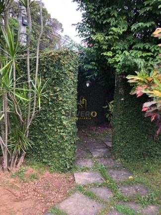 Imagem Casa com 5 Quartos à Venda, 300 m² em Centro - São Gonçalo Imagem Casa com 5 Quartos à Venda, 300 m² em Centro - São Gonçalo