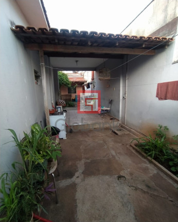Imagem Casa com 2 Quartos à Venda, 300 m² em Cintra - Montes Claros