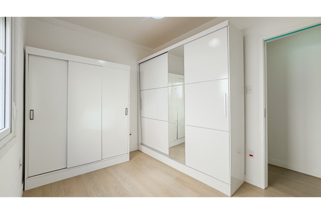Imagem Apartamento com 2 Quartos à Venda, 66 m² em Petrópolis - Porto Alegre Imagem Apartamento com 2 Quartos à Venda, 66 m² em Petrópolis - Porto Alegre