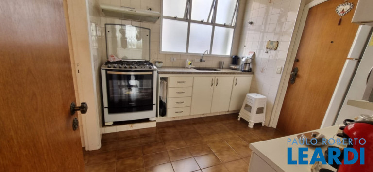 Imagem Apartamento com 3 Quartos à Venda, 100 m² em Centro - Santo André Imagem Apartamento com 3 Quartos à Venda, 100 m² em Centro - Santo André