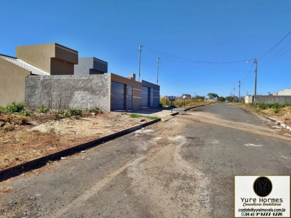 Imagem Imóvel à Venda, 360 m² em Residencial Lago De Cristal - Caldas Novas Imagem Imóvel à Venda, 360 m² em Residencial Lago De Cristal - Caldas Novas