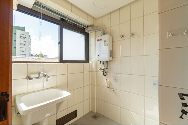 Imagem Apartamento com 3 Quartos à Venda, 97 m² em Menino Deus - Porto Alegre Imagem Apartamento com 3 Quartos à Venda, 97 m² em Menino Deus - Porto Alegre