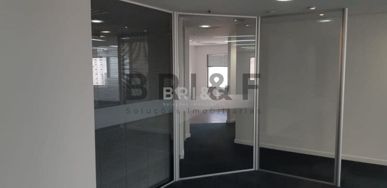 Imagem Imóvel Comercial para Alugar, 196 m² em Itaim Bibi - São Paulo Imagem Imóvel Comercial para Alugar, 196 m² em Itaim Bibi - São Paulo