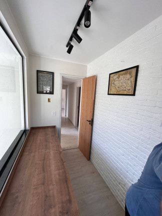 Imagem Casa com 3 Quartos à Venda,  em Varginha - Nova Friburgo