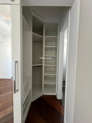 Imagem Imóvel com 3 Quartos à Venda, 91 m² em Moema - São Paulo Imagem Imóvel com 3 Quartos à Venda, 91 m² em Moema - São Paulo