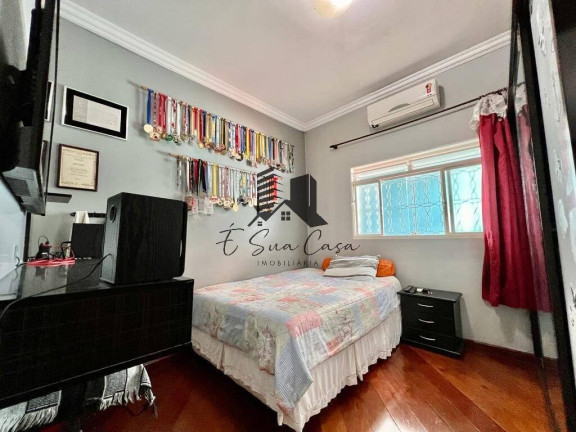 Imagem Casa com 3 Quartos à Venda, 360 m² em Três Barras - Contagem