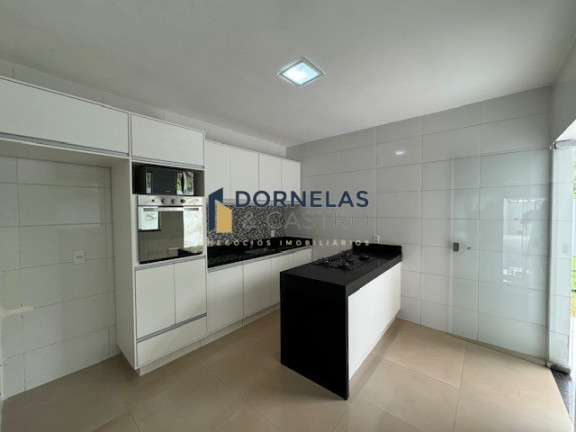 Imagem Casa com 3 Quartos à Venda, 400 m² em Guará I - Brasília Imagem Casa com 3 Quartos à Venda, 400 m² em Guará I - Brasília