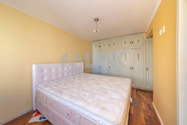 Imagem Apartamento com 3 Quartos à Venda, 133 m² em Independência - Porto Alegre Imagem Apartamento com 3 Quartos à Venda, 133 m² em Independência - Porto Alegre