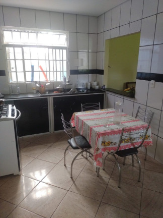 Imagem Casa com 3 Quartos à Venda, 360 m² em Guanabara - Betim