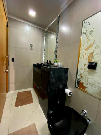 Imagem Casa com 3 Quartos à Venda, 193 m² em Jardim Liberdade - Maringá
