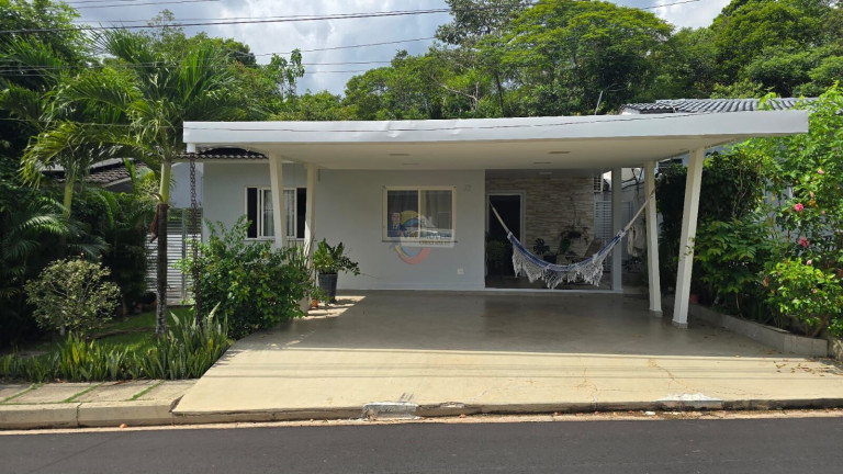 Imagem Casa com 3 Quartos à Venda, 250 m² em Tarumã - Manaus