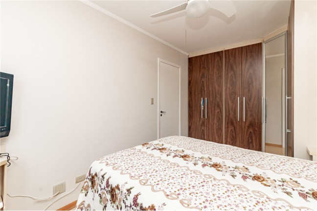 Imagem Imóvel com 2 Quartos à Venda,  em Partenon - Porto Alegre