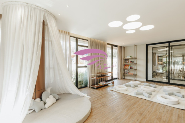 Imagem Imóvel com 4 Quartos à Venda, 226 m² em água Verde - Curitiba