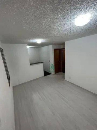 Apartamento com 2 Quartos à Venda, 42 m² em água Chata - Guarulhos