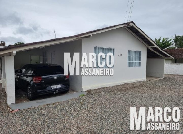 Imagem Casa com 3 Quartos à Venda, 510 m² em Centro - Balneário Barra Do Sul Imagem Casa com 3 Quartos à Venda, 510 m² em Centro - Balneário Barra Do Sul
