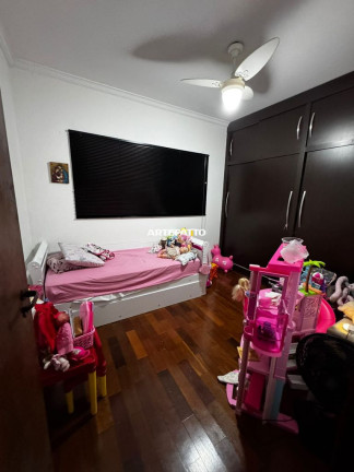 Imagem Casa com 3 Quartos à Venda, 168 m² em Vila Nicácio - Franca