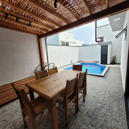 Imagem Casa com 2 Quartos à Venda, 250 m² em Parque São Cristóvão - Taubaté