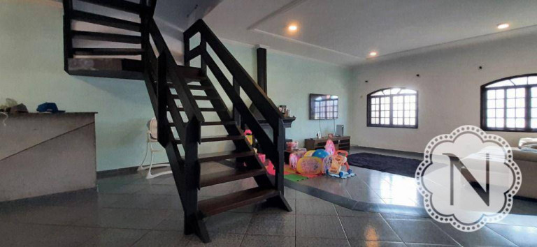 Imagem Sobrado com 3 Quartos à Venda, 302 m² em Belas Artes - Itanhaém Imagem Sobrado com 3 Quartos à Venda, 302 m² em Belas Artes - Itanhaém