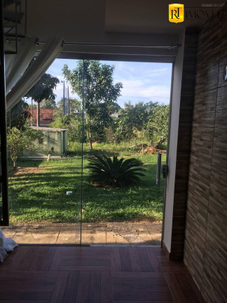 Imagem Casa com 6 Quartos à Venda, 1.200 m² em Praça Da Bandeira - Araruama
