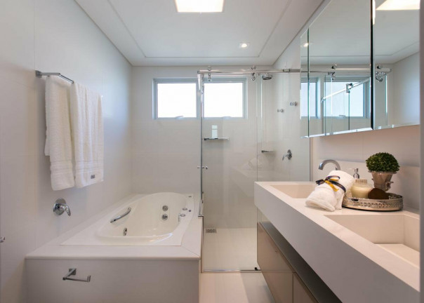 Imagem Apartamento com 4 Quartos à Venda, 180 m² em Centro - Balneário Camboriú Imagem Apartamento com 4 Quartos à Venda, 180 m² em Centro - Balneário Camboriú