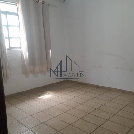 Imagem Casa com 3 Quartos à Venda, 240 m² em Vila Cruzeiro Do Sul - Aparecida De Goiânia