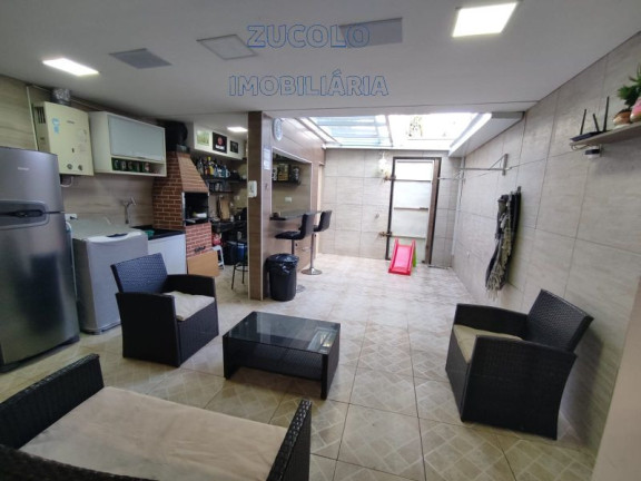 Imagem Casa com 3 Quartos à Venda, 180 m²