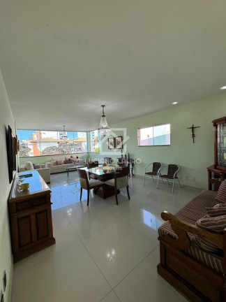 Imagem Casa com 5 Quartos à Venda, 381 m² em Candeias - Vitória Da Conquista Imagem Casa com 5 Quartos à Venda, 381 m² em Candeias - Vitória Da Conquista