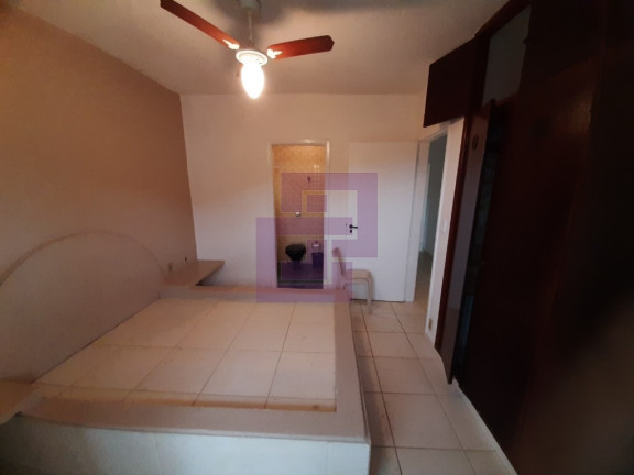 Imagem Sobrado com 4 Quartos à Venda, 457 m² em Guaiúba - Guarujá Imagem Sobrado com 4 Quartos à Venda, 457 m² em Guaiúba - Guarujá