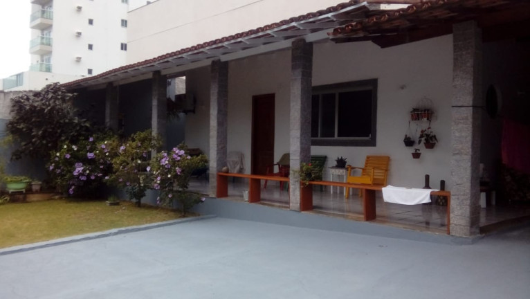 Casa com 4 Quartos à Venda, 230 m² em Praia Do Morro - Guarapari