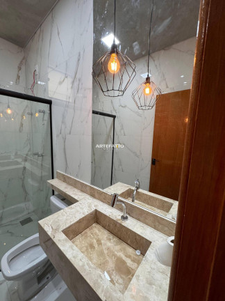 Imagem Apartamento com 2 Quartos à Venda, 90 m²