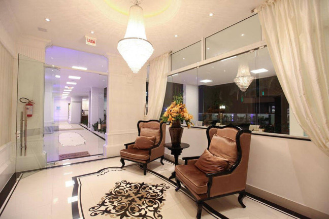 Imagem Apartamento com 4 Quartos à Venda, 274 m² em Itapema
