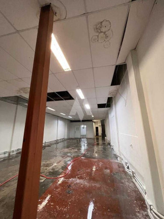 Imagem Imóvel Comercial à Venda, 750 m² em Centro - Santos Imagem Imóvel Comercial à Venda, 750 m² em Centro - Santos
