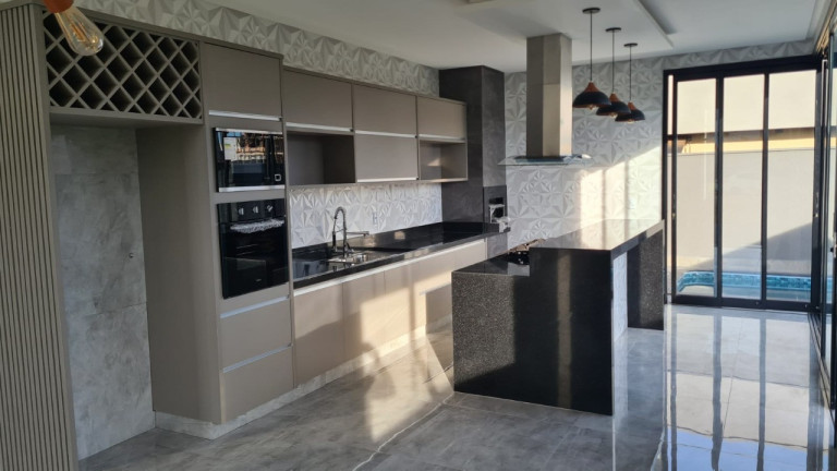 Imagem Casa de Condomínio com 3 Quartos à Venda, 307 m² em Parqville Pinheiros - Aparecida De Goiânia