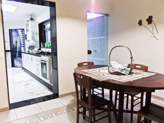 Imagem Casa com 6 Quartos à Venda, 166 m² em Jardim Da Glória - São Paulo Imagem Casa com 6 Quartos à Venda, 166 m² em Jardim Da Glória - São Paulo