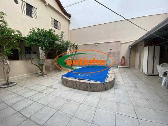Imagem Casa com 4 Quartos à Venda, 360 m² em Tijuca - Rio De Janeiro Imagem Casa com 4 Quartos à Venda, 360 m² em Tijuca - Rio De Janeiro