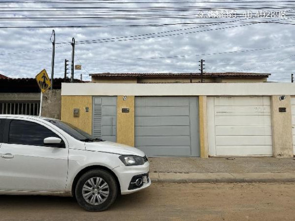 Casa com 4 Quartos à Venda, 100 m² em Dom Avelar - Petrolina