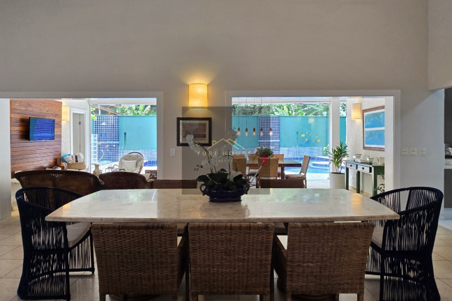 Imagem Casa com 4 Quartos à Venda, 400 m² em Domingas Dias - Ubatuba Imagem Casa com 4 Quartos à Venda, 400 m² em Domingas Dias - Ubatuba