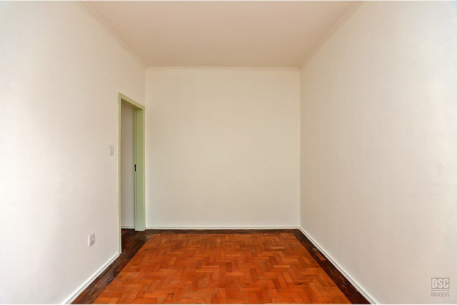 Imagem Apartamento com 2 Quartos à Venda, 58 m² em Menino Deus - Porto Alegre Imagem Apartamento com 2 Quartos à Venda, 58 m² em Menino Deus - Porto Alegre
