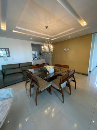Imagem Casa com 3 Quartos à Venda, 300 m² em Jabotiana - Aracaju Imagem Casa com 3 Quartos à Venda, 300 m² em Jabotiana - Aracaju