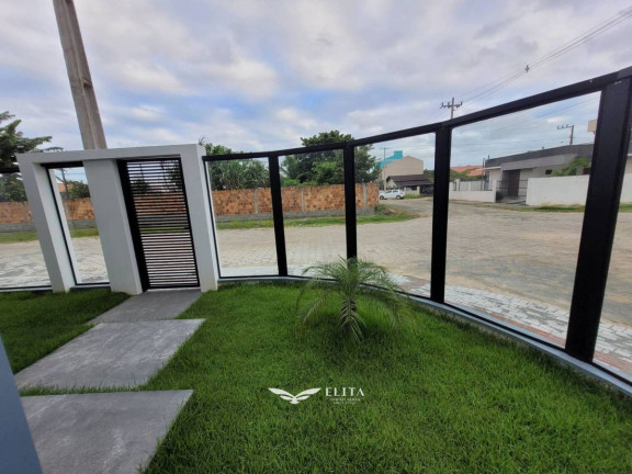 Imagem Sobrado com 3 Quartos à Venda, 128 m² em Itacolomi - Balneário Piçarras