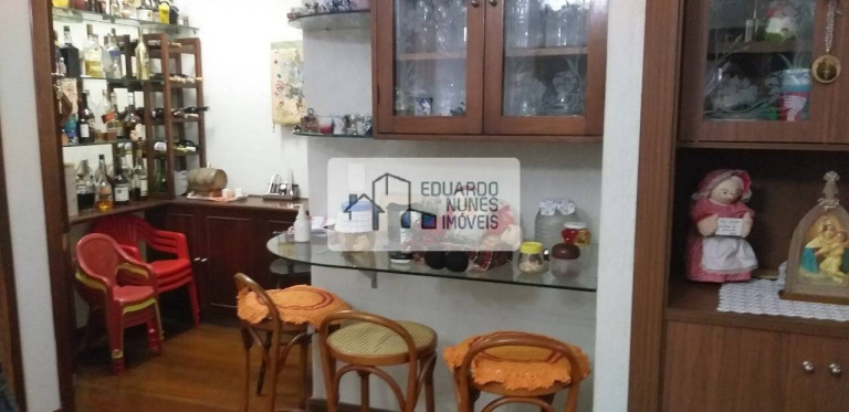 Imagem Apartamento com 4 Quartos à Venda, 193 m² em Lourdes - Belo Horizonte Imagem Apartamento com 4 Quartos à Venda, 193 m² em Lourdes - Belo Horizonte