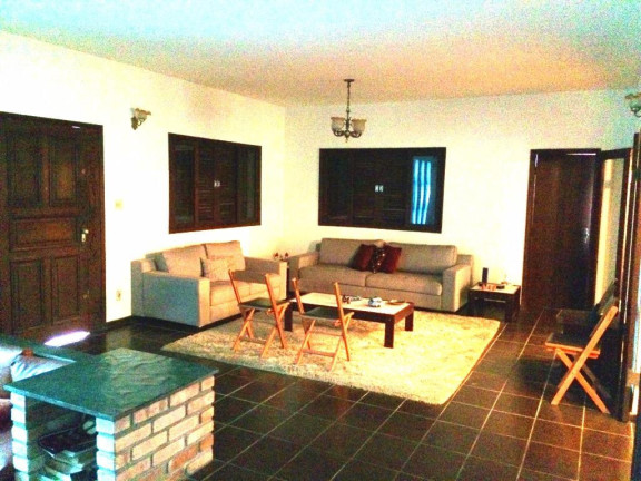 Imagem Casa com 4 Quartos à Venda, 400 m² em Novo Horizonte - Juiz De Fora