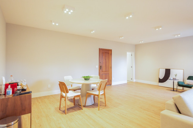Imagem Apartamento com 3 Quartos à Venda, 140 m² em Vila Hamburguesa - São Paulo Imagem Apartamento com 3 Quartos à Venda, 140 m² em Vila Hamburguesa - São Paulo