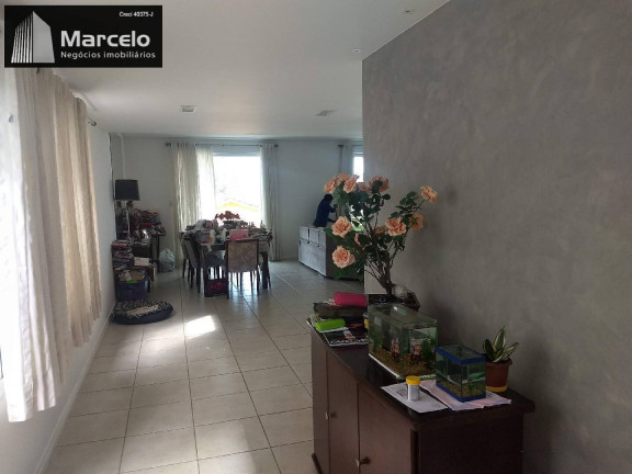 Imagem Casa com 3 Quartos à Venda, em Condomínio Aruã - Mogi Das Cruzes Imagem Casa com 3 Quartos à Venda, em Condomínio Aruã - Mogi Das Cruzes
