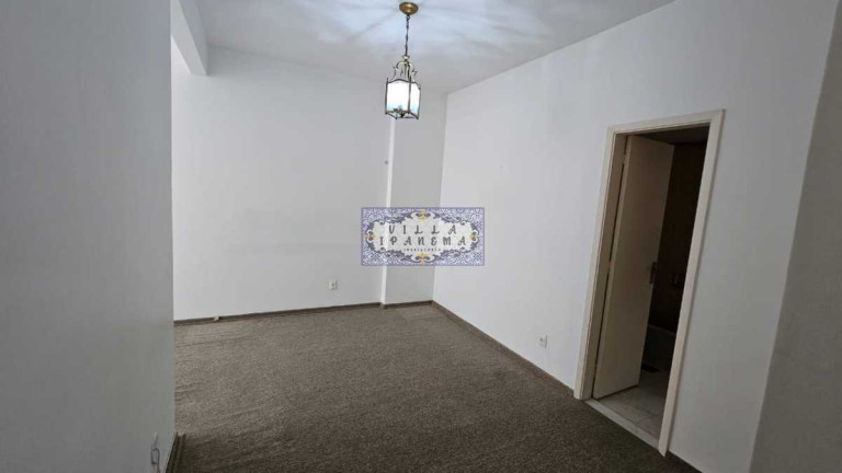 Imagem Apartamento com 3 Quartos à Venda, 155 m² em Copacabana - Rio De Janeiro Imagem Apartamento com 3 Quartos à Venda, 155 m² em Copacabana - Rio De Janeiro