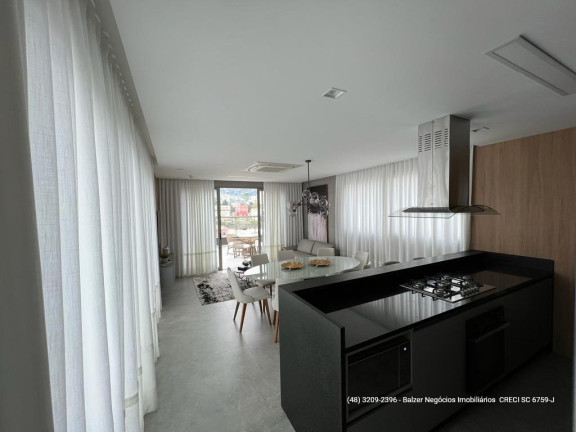 Imagem Apartamento com 3 Quartos à Venda, 170 m² em Centro - Florianópolis Imagem Apartamento com 3 Quartos à Venda, 170 m² em Centro - Florianópolis