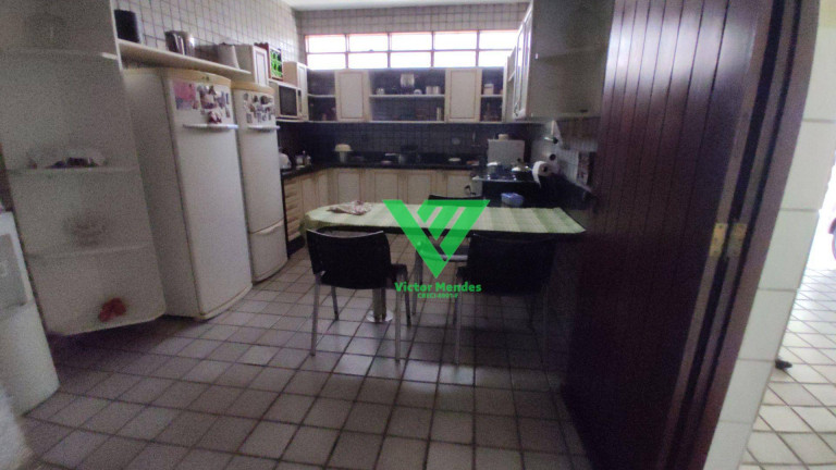 Imagem Casa com 5 Quartos à Venda, 390 m² em Manaíra - João Pessoa