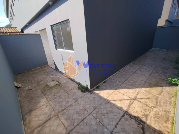 Imagem Sobrado com 2 Quartos à Venda, em Bairro Itaoca - Mongaguá Imagem Sobrado com 2 Quartos à Venda, em Bairro Itaoca - Mongaguá